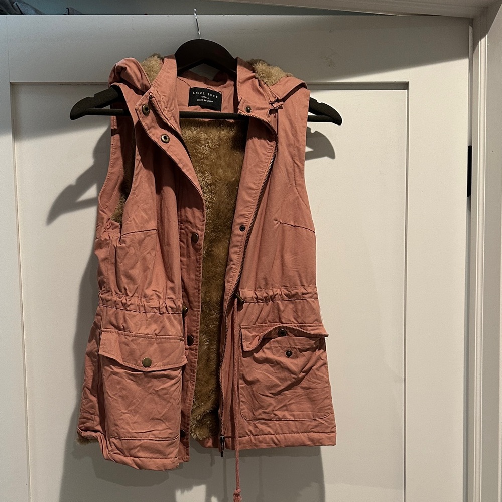 Love Tree Dusty Pink fur lined Hooded Vest